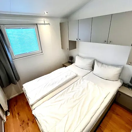 Chalet- Sauna Inklusive Und Hunde Willkommen アパート *