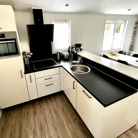 Chalet- Sauna Inklusive Und Hunde Willkommen * シャルボイツ