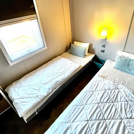 Chalet- Sauna Inklusive Und Hunde Willkommen * シャルボイツ