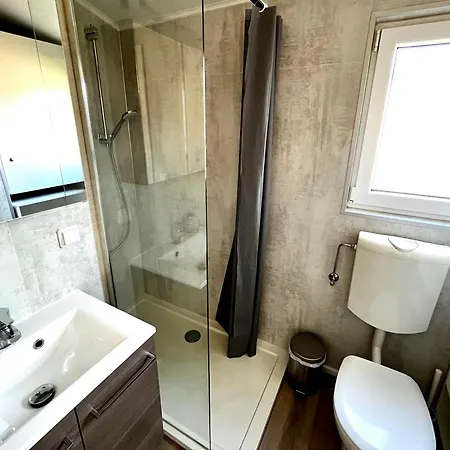 Chalet- Sauna Inklusive Und Hunde Willkommen Appartement *